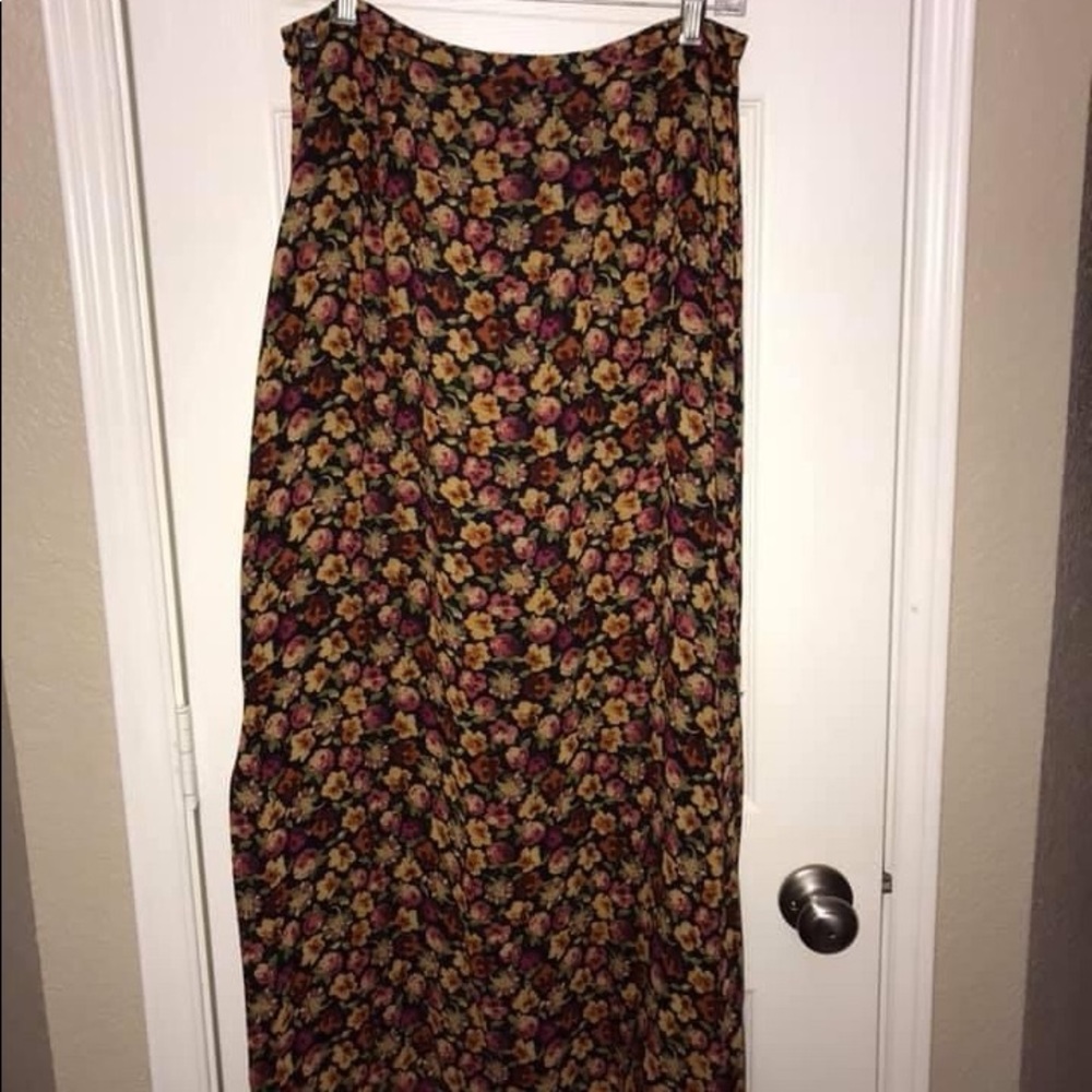Harold’s skirt
